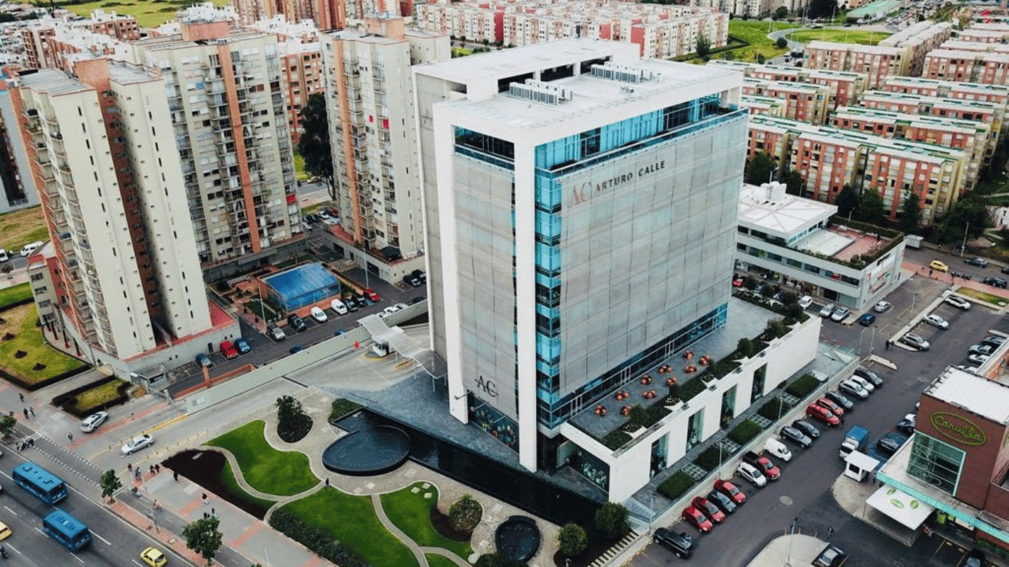 Auditorio Arturo Calle 1
